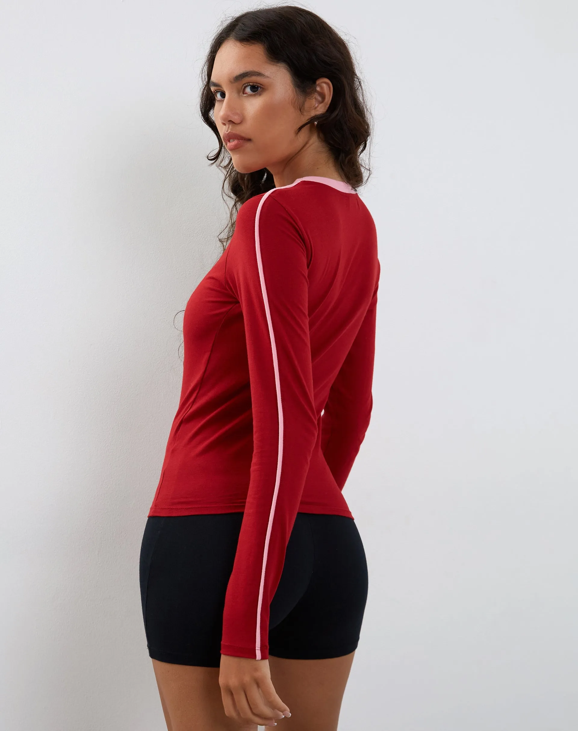 Bonija Long Sleeve Top in Red with Pink Binding