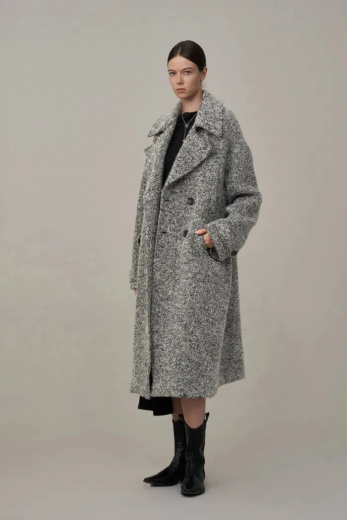 Daisy Coat in Ultralight Bouclé Wool