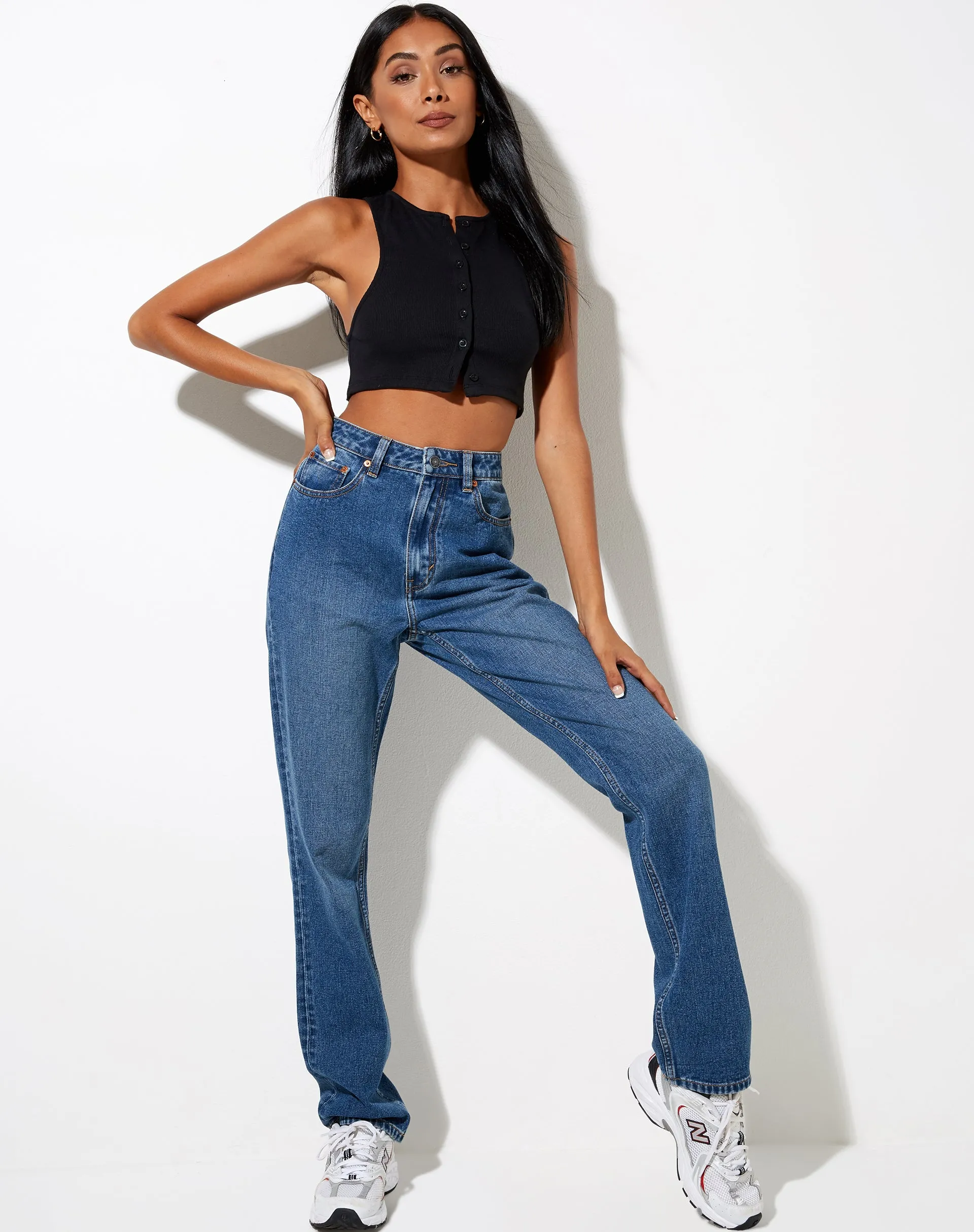 Gilly Crop Top in Rib Black