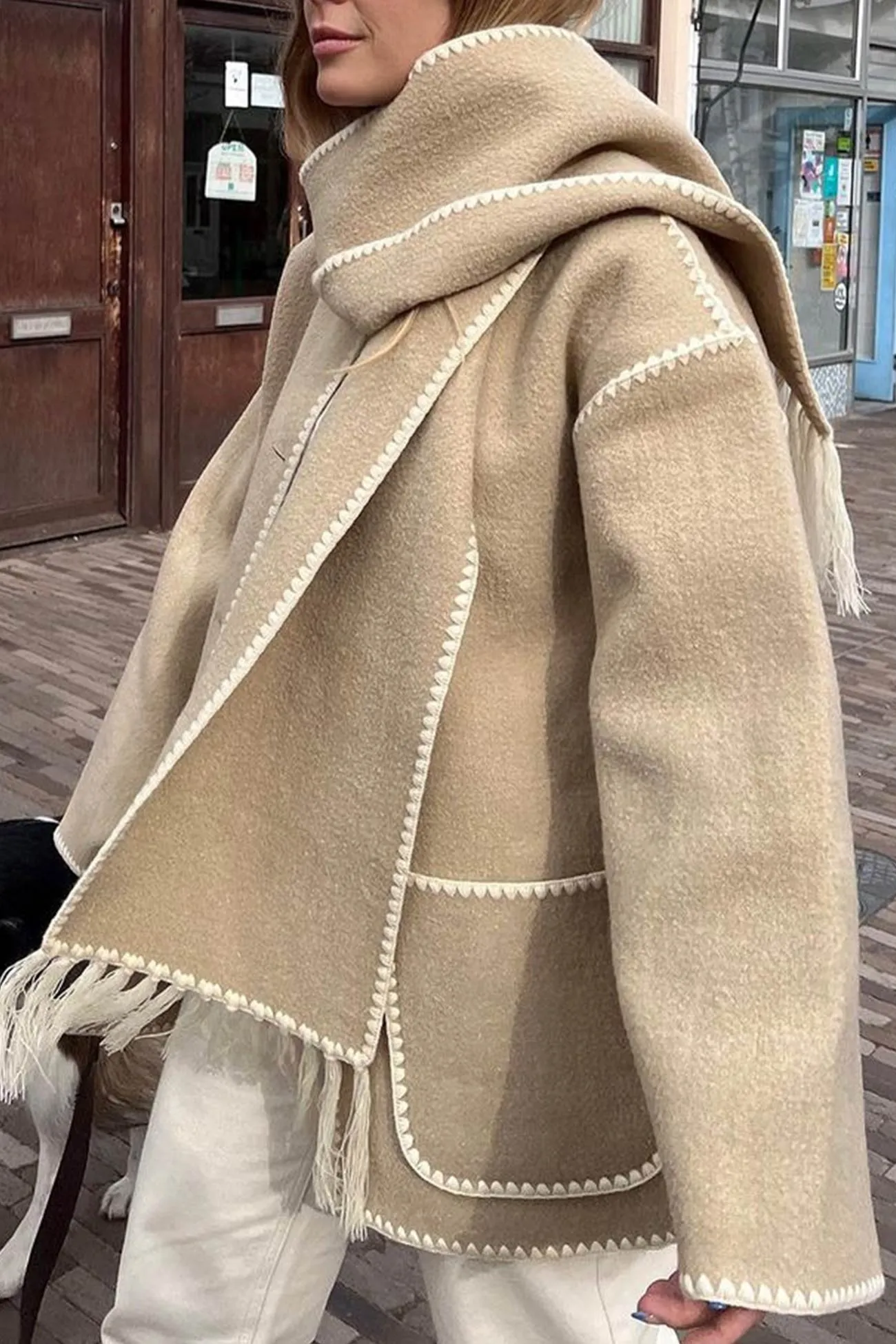 Hem With Scarf Coat