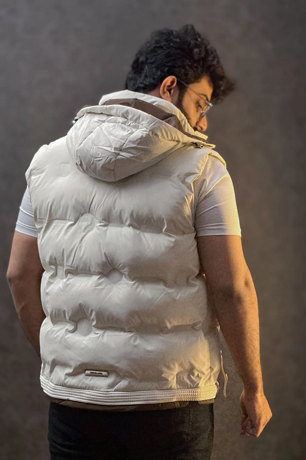 Ivory Gilet Jackets 1124198