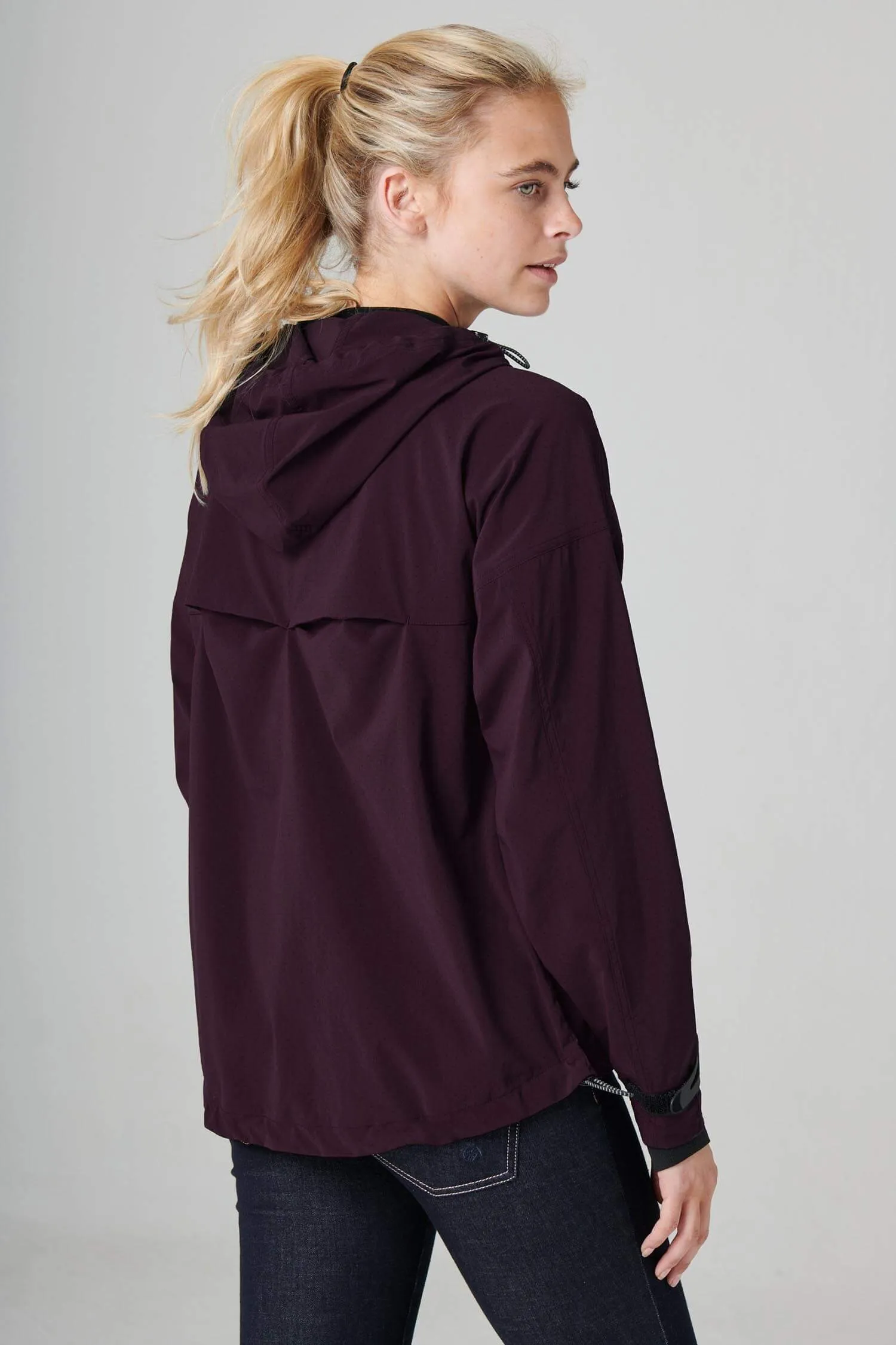 The Outdoor Showerproof Popover - Aubergine